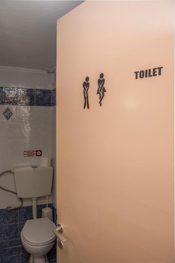 Apartments Tania Паралия Дионисиу Екстериор снимка